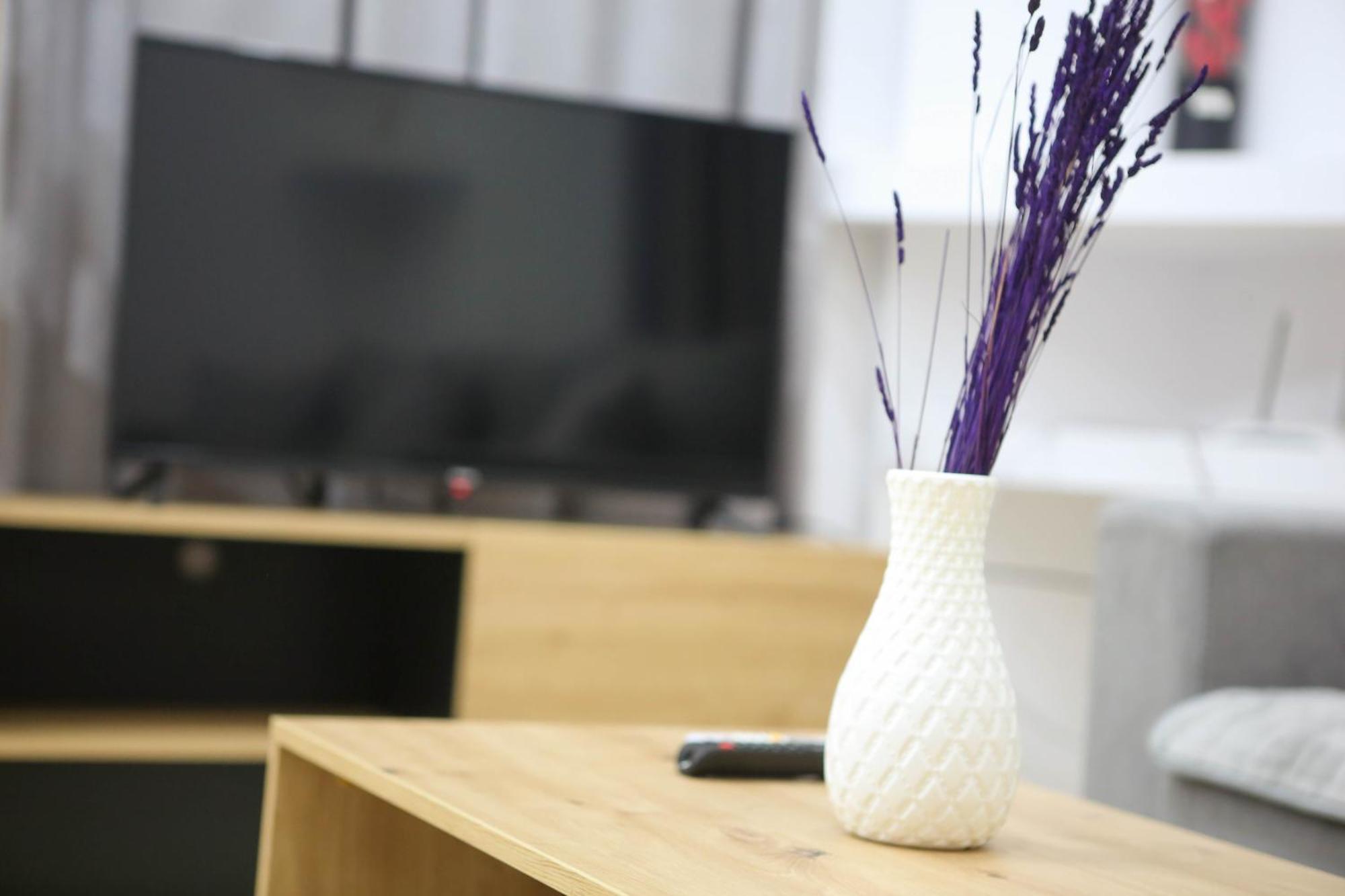 Green-Garden Apartmets ซารานเดอ ภายนอก รูปภาพ